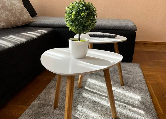 Appartamento 200qm Grosses Zwischen Goitzsche & Woerlitzer Park *