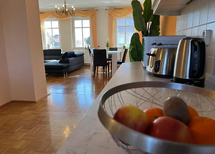 Appartamento 200qm Grosses Zwischen Goitzsche & Woerlitzer Park *